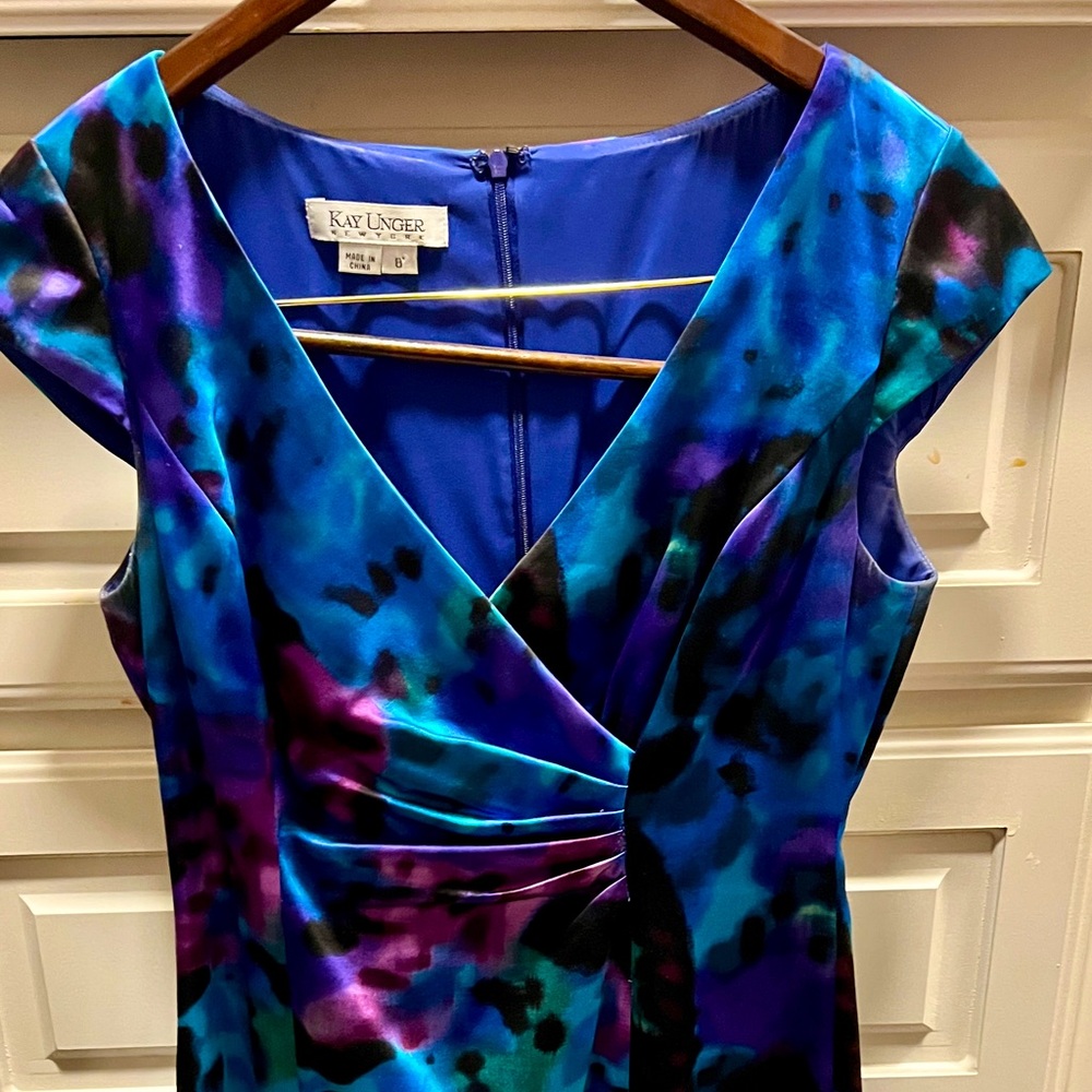 Kay Unger, Royal Blue Special Occasion Dress with zipper up back. Size 8.